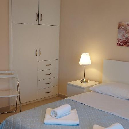 Oikika I 6 Apartment Artemida  Bagian luar foto