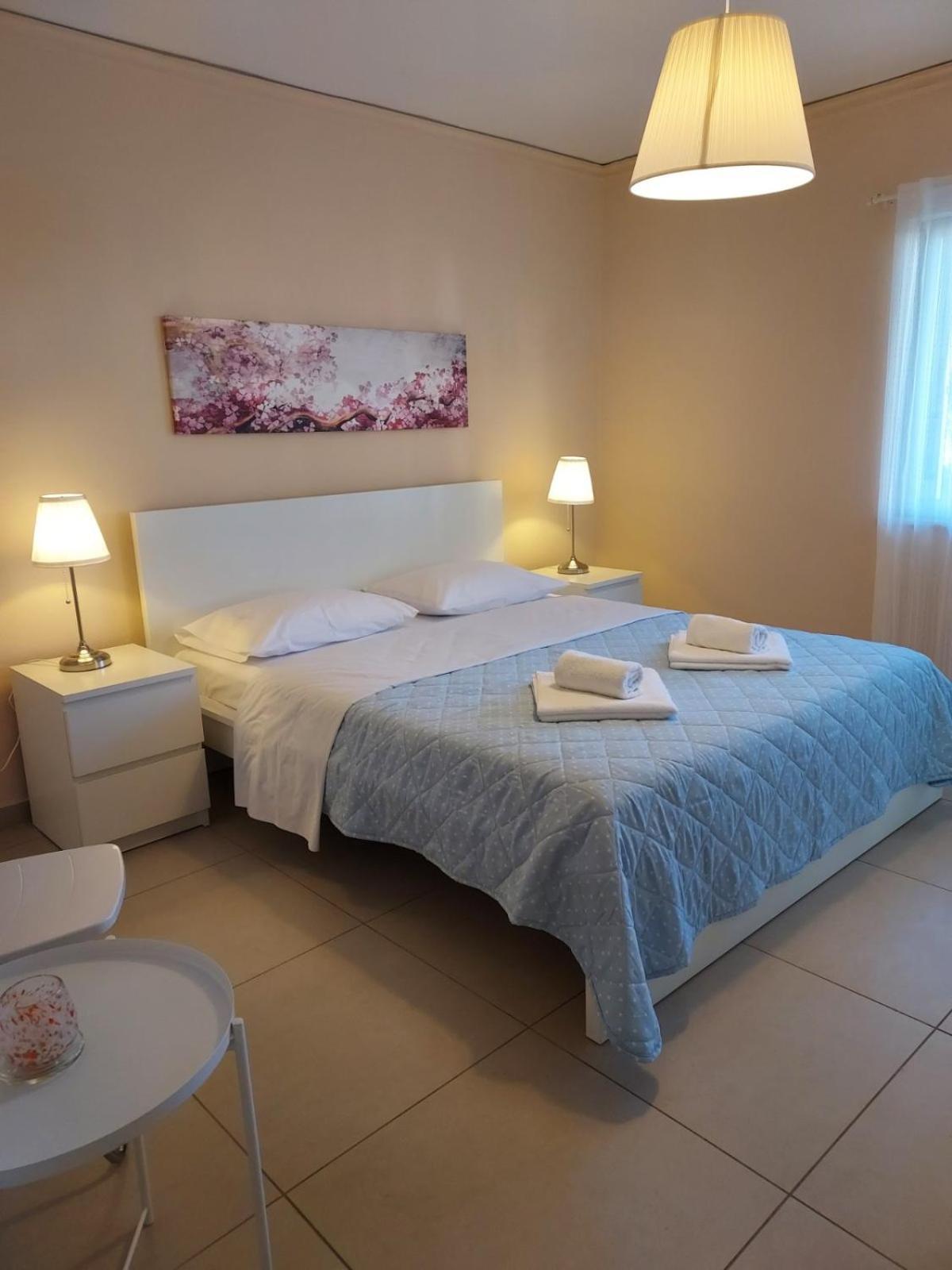 Oikika I 6 Apartment Artemida  Bagian luar foto